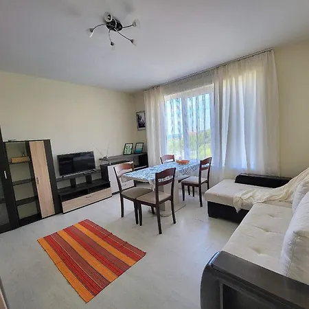 комплекс конти Apartment Ravda
