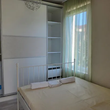Apartment комплекс конти Ravda