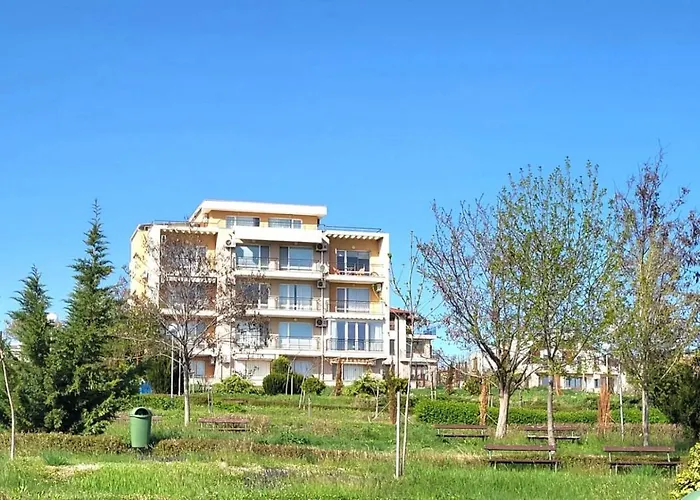 комплекс конти Апартаменты *